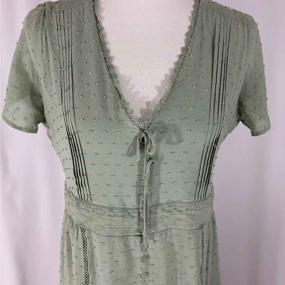 Lulu's Sage Lace-Trimmed Boho Maxi Dress - Picture 3 of 9
